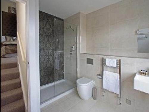 Space Boutique B&B - With Free Private Car Park لاندودنو المظهر الخارجي الصورة